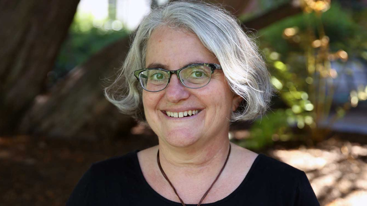 Julie Reuben
