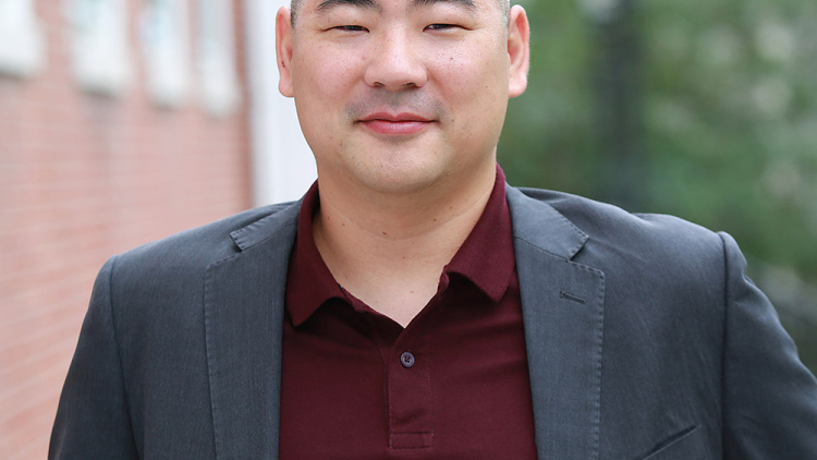 Seiji Isotani